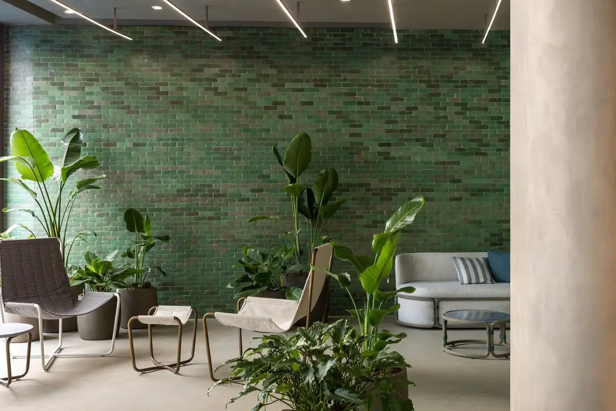 Image of Ethimo’s showroom in Italy