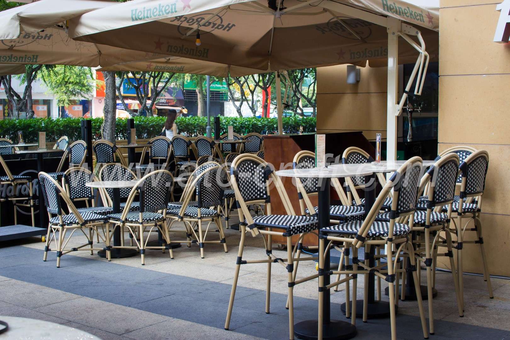 Hard Rock Cafe black and white poly rattan chairs