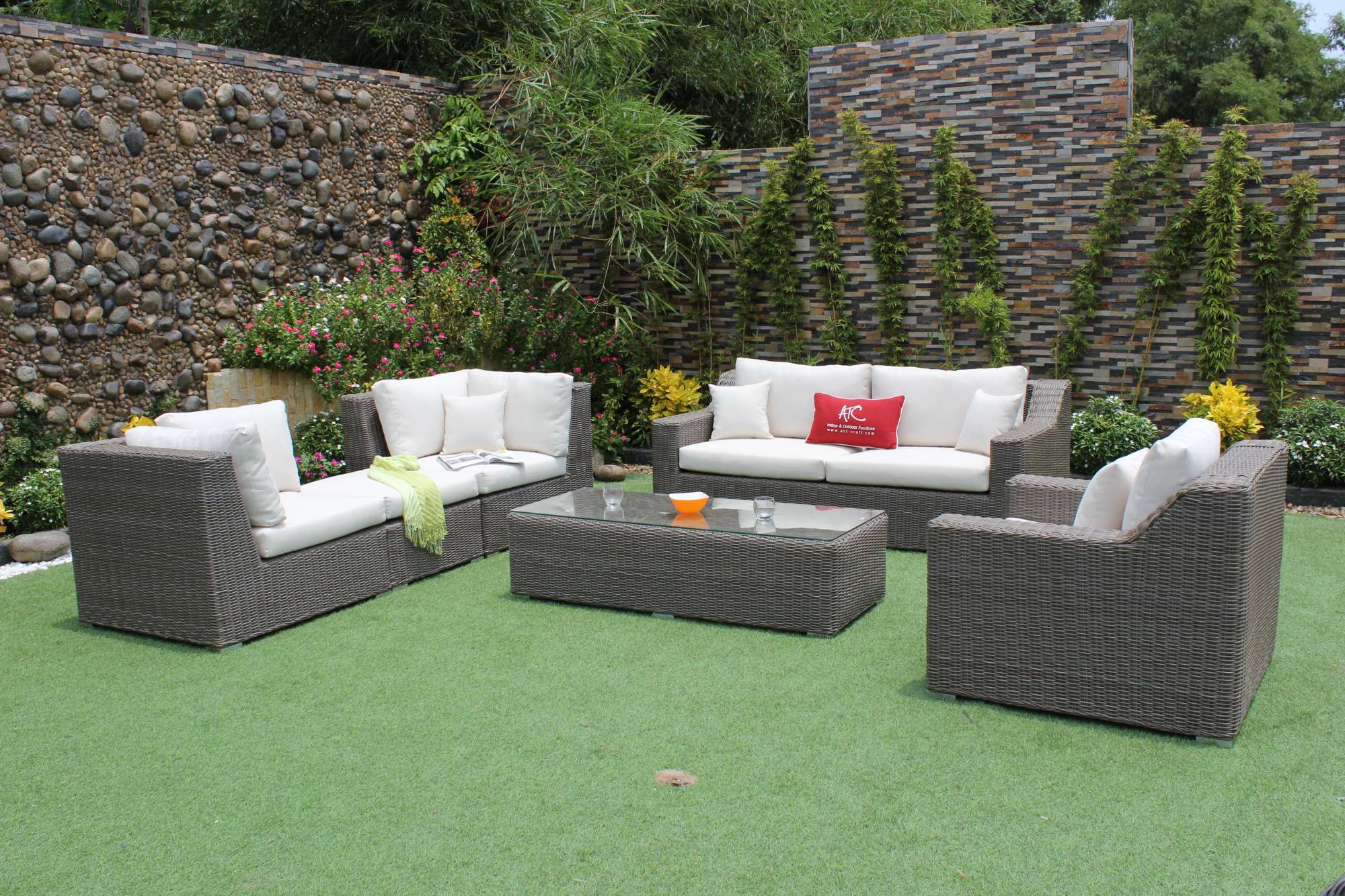 Ideal outdoor sofa set for open spaces