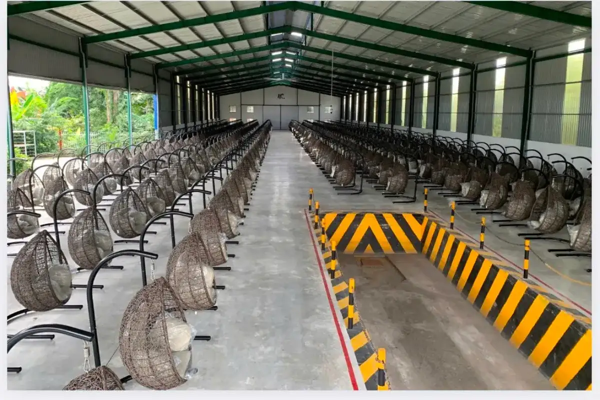 Nhà máy sản xuất nội thất ngoài trời ATC Furniture với dây chuyền hoàn thiện quy mô lớn tại Việt Nam.