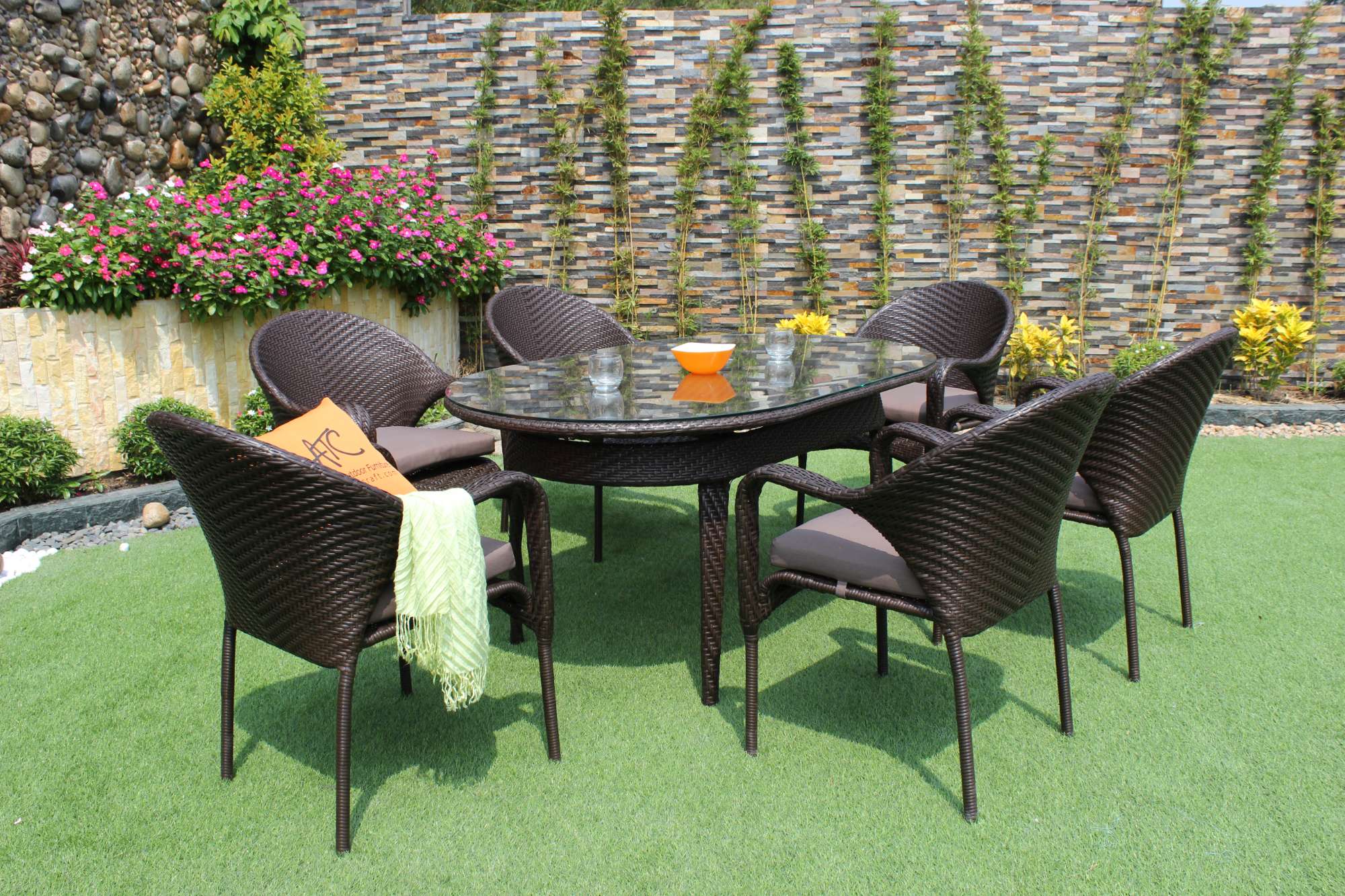 Elegant patio dining set for outdoor gatherings