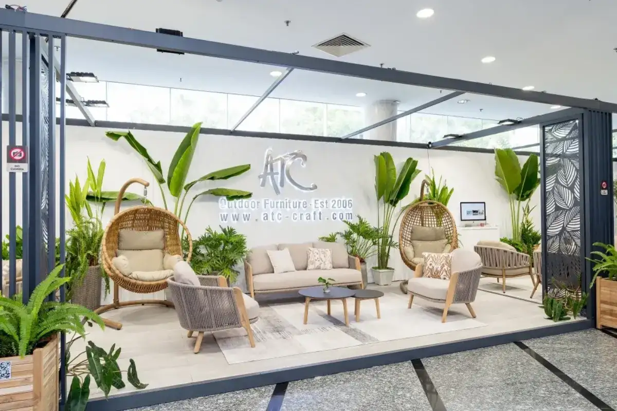 Vietnam outdoor furniture showroom supporting global sourcing partnerships