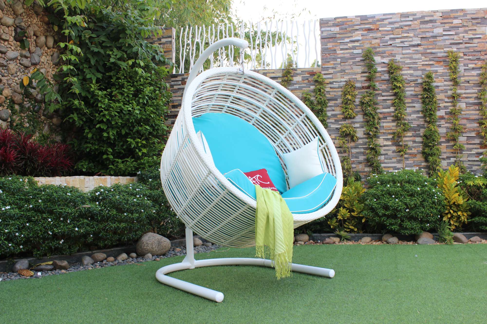 Hammock hanging chair for small balcony