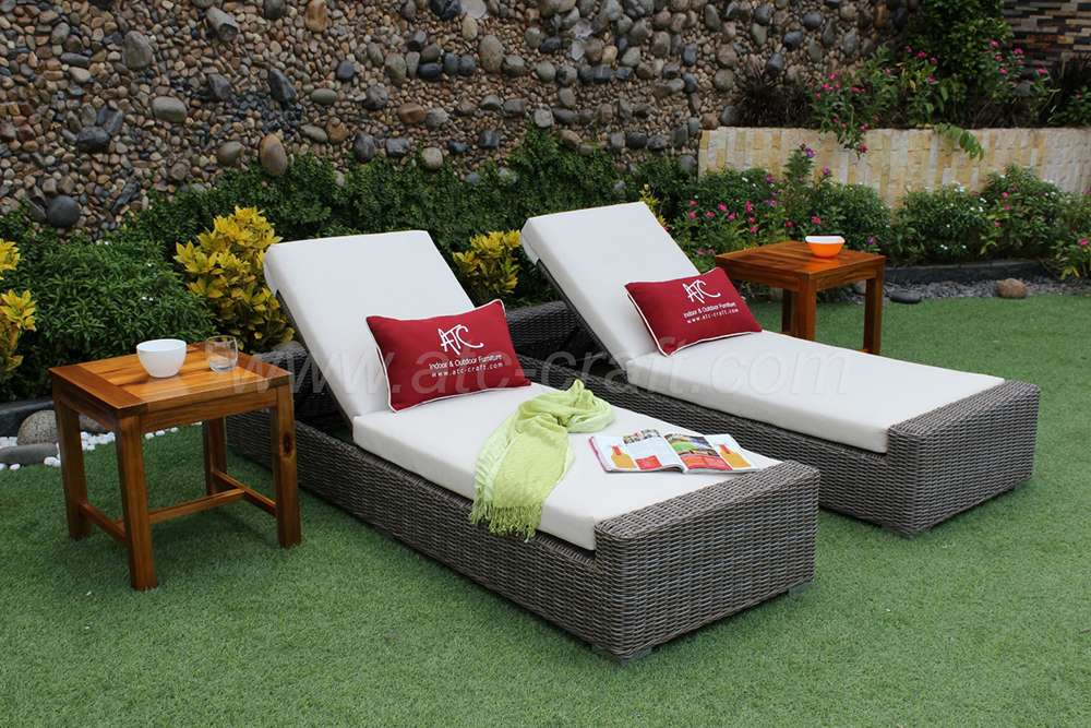 Durable patio outdoor sun loungers