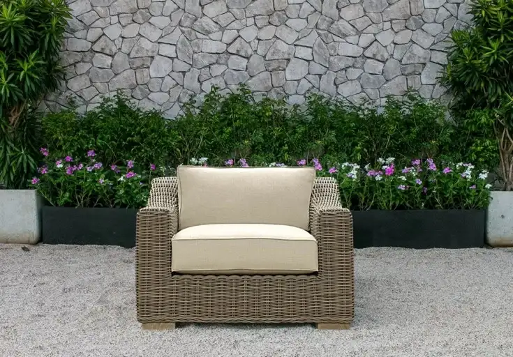 The neutral tones lounge blend seamlessly with natural surroundings