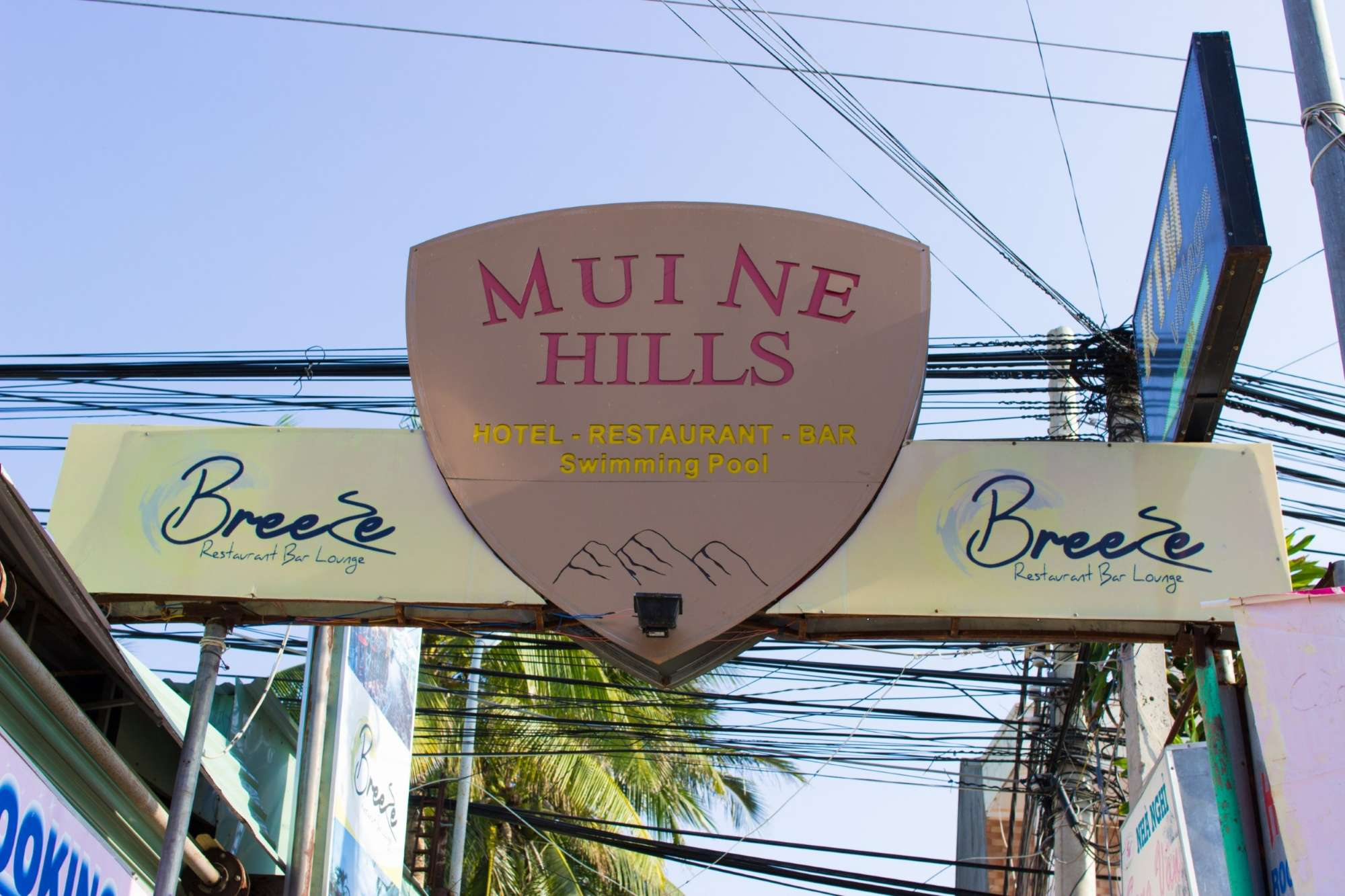 mui-ne-hills