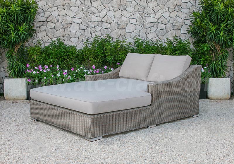 Pool Side Rattan Double Daybed Sun Lounger RABD-108