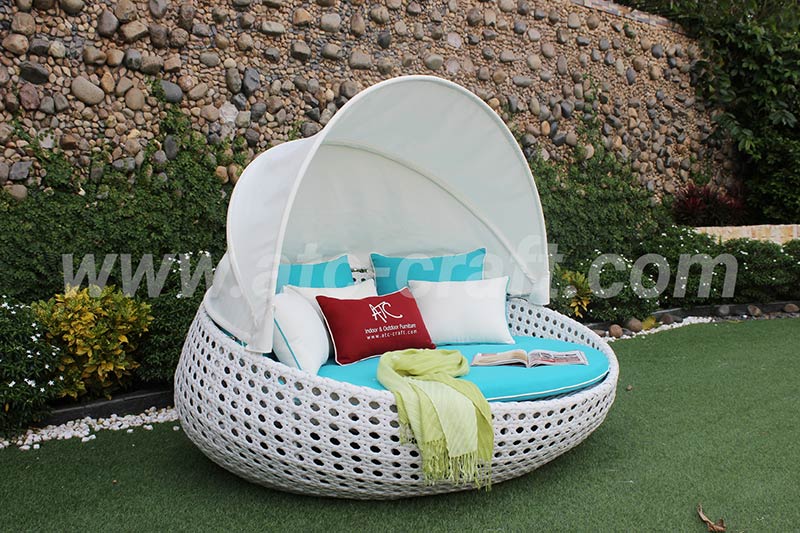 Garden Wicker Luxury Circular Sun Lounger With Canopy RABD-062A